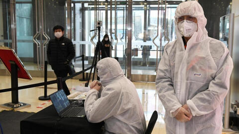 WHO lý giải cách Trung Quốc giảm kỷ lục số ca nhiễm virus covid-19