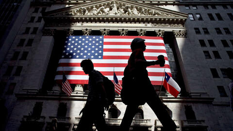 Những người Mỹ giàu nhất sở hữu 89% thị trường chứng khoán