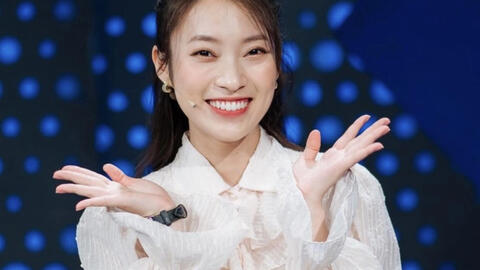 MC Khánh Vy chia sẻ những điều học được ở đại học, rõ thiết thực bảo sao giờ thành công thế