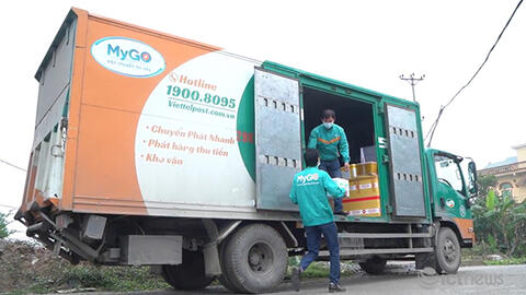 Chuyến hàng đầu tiên của chiến dịch dùng công nghệ số giúp nông sản Việt thoát cảnh giải cứu.