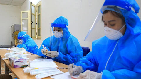 Thêm 12.450 ca mắc COVID-19 trong ngày 25/11, TP.HCM có 1.582 ca