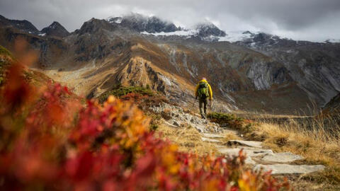 Sắc thu rực rỡ khắp thế giới