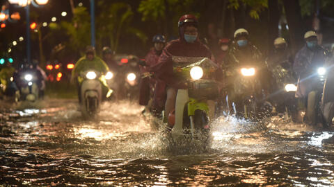 Lại điệp khúc Hà Nội ngập sau mưa