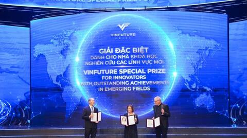 Nhà khoa học cho lĩnh vực mới tại VinFuture: 4 đại diện hàng đầu thế giới được vinh danh nhờ nghiên cứu chữa bệnh thiết thực