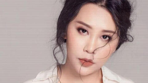 Nhà văn Gào ly hôn, nghi vấn do sức ép cộng đồng mạng