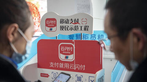 Các ngân hàng Nga chuyển sang sử dụng hệ thống UnionPay của Trung Quốc