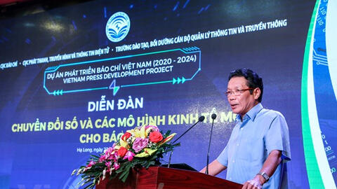 Khai mạc diễn đàn Chuyển đổi số và các mô hình kinh tế mới cho báo chí