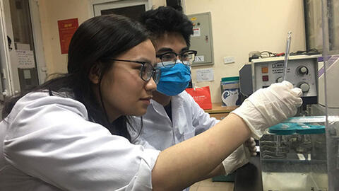 Việt Nam tiến hành thử nghiệm thuốc điều trị virus corona
