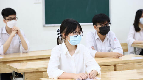 Hơn 94.000 thí sinh tại TP.HCM bắt đầu làm thủ tục dự thi lớp 10