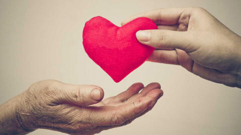 Trao tặng và yêu thương