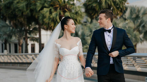 Hoàng Oanh để lộ vòng 2 to bất thường, nghi có bầu