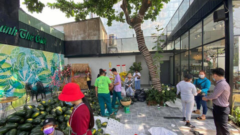 Được "giải cứu", giá dưa hấu dần ổn định, tăng nhẹ