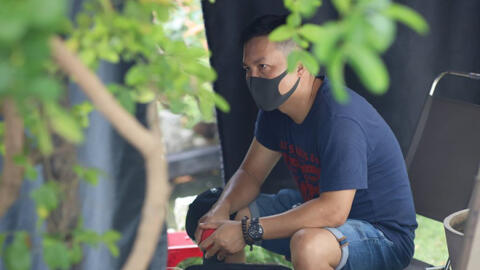 Đoàn phim Việt xoay xở khi diễn viên, ê-kíp thành F0