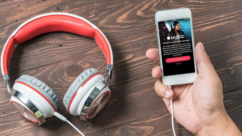 Apple Music bị kiện vì phát nhạc "lậu" của nhiều nghệ sĩ nổi tiếng