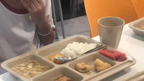 Học sinh trường quốc tế Việt Úc nôn ói sau giờ cơm trưa, trường bảo “mọi thứ đều ổn”