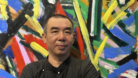 Họa sĩ Đặng Phương Việt: Tôi muốn nâng niu một hạt bụi tên Sen…