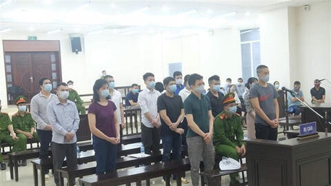 14 bị cáo trong đại án buôn lậu Nhật Cường nhận hơn 100 năm tù