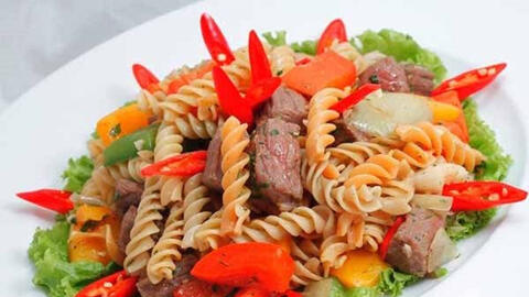 Món ngon mỗi ngày: Cách làm nui xào bò ngon khó cưỡng