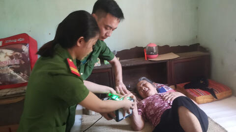 Thanh Hóa có đơn vị hoàn thành việc cấp thẻ CCCD gắn chíp điện tử đầu tiên trong cả nước