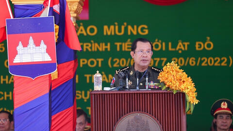 Thủ tướng Hun Sen: Dù chỉ có 1% hy vọng, tôi vẫn phải sang Việt Nam tìm đường cứu nước