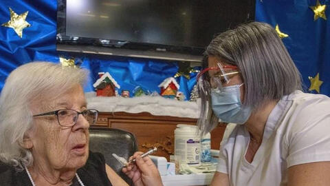 Chuyên gia: Giai đoạn tái nhiễm COVID-19 ngày càng rút ngắn