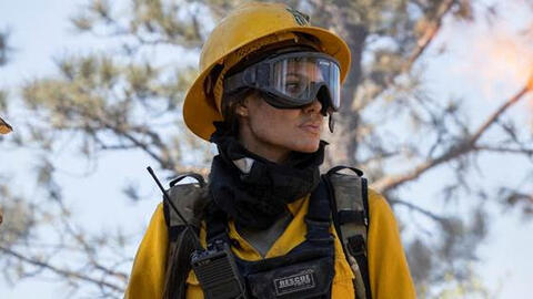 Từ "Kẻ nguyền ta chết" cùng điểm lại Top 5 vai diễn vất vả của Angelina Jolie