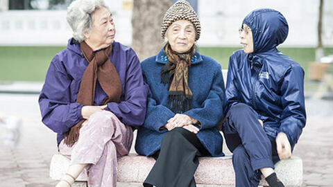 Bệnh nhân cao tuổi mắc phổi, đột quỵ… gia tăng trong đợt rét kỷ lục