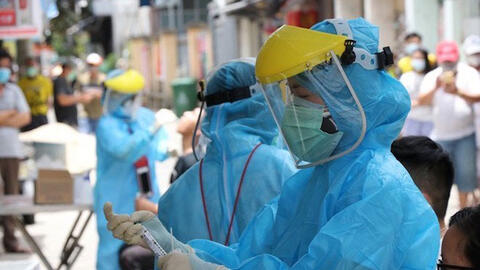 Chuyên gia y tế nhận định dịch không thể kết thúc trong tháng 6