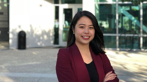 Người phụ nữ gốc Việt 25 tuổi nhậm chức thị trưởng ở California