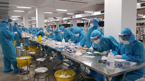 Gần 24.000 sinh viên ngành y tình nguyện đi vào tâm dịch Bắc Giang hỗ trợ chống dịch