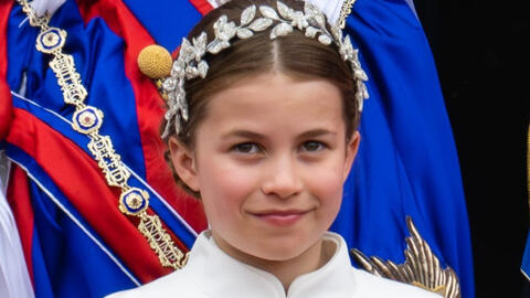 Hành động ngọt ngào đầy bất ngờ của Charlotte dành cho mẹ Kate trong những ngày hồi phục sức khỏe, các mẹ có con gái hiểu được ngay