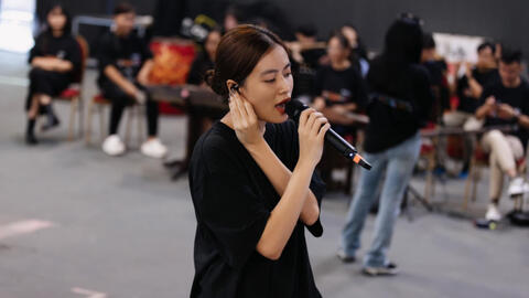 Hoàng Thùy Linh hát live ra sao, có đủ sức cho một concert cá nhân?