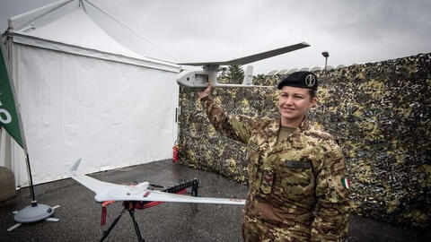 Trung Quốc nắm quyền kiểm soát một nhà sản xuất máy bay không người lái của quân đội Ý