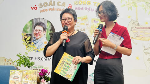 "Soái ca Mèo Mái Ngói" và chuyện thú vị ở Nông trại hoa đậu biếc