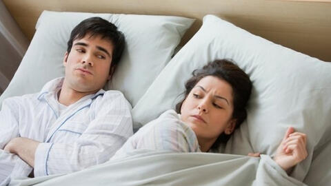 Đi ngủ khi đang tức giận, hại đủ đường