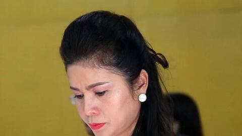 Thi hành án không vào được nhà bà Lê Hoàng Diệp Thảo để cưỡng chế trả con dấu cho Trung Nguyên