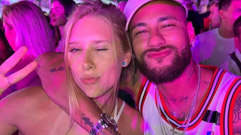 Tấm hình trên du thuyền chục nghìn tỷ khiến Neymar "hết cơ hội" làm lành cùng bạn gái