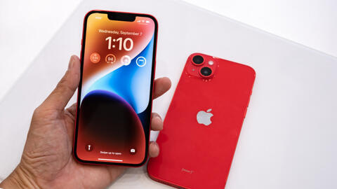 Lộ diện iPhone giá 10 triệu đồng: Mạnh như iPhone 15, ngoại hình vừa sang vừa xịn!