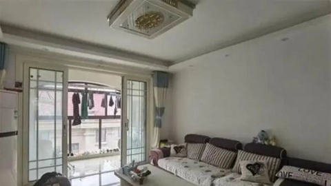 Nghề lạ ở Trung Quốc: Sống thử trong nhà bị ‘ma ám’