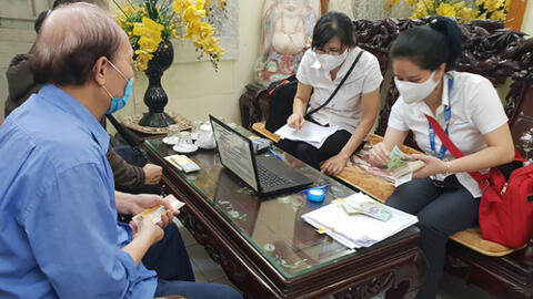 Tết Quý Mão: Chi trả liền 2 tháng lương hưu, trợ cấp bảo hiểm xã hội