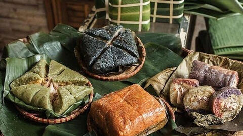 Thịt lợn tăng giá, bánh chưng nhân hải sản hút khách