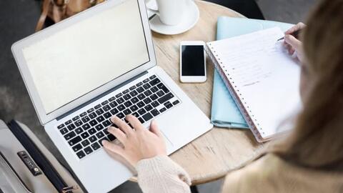 Virus corona đã biến Trung Quốc là quốc gia có số lượng lao động làm việc tại nhà lớn nhất thế giới