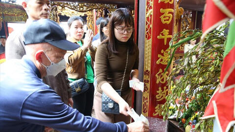 Thủ tướng chỉ đạo kiểm tra việc quản lý tiền công đức trên toàn quốc