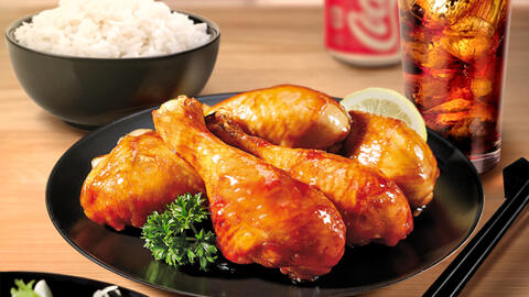 Mẹ đảm tung chiêu 5 món gà ngon độc lạ cho bé yêu