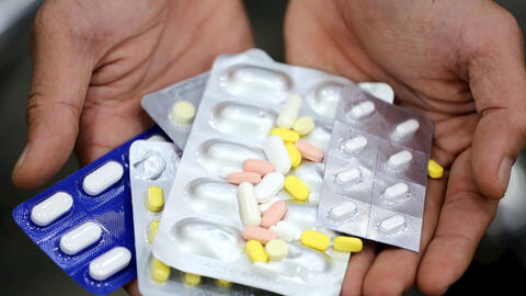 Cảnh báo tình trạng F0 điều trị tại nhà tự ý uống kháng sinh