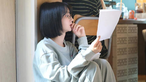 Đừng buồn, sống trong nợ nần là cơ hội để cuộc sống ngăn nắp và trưởng thành hơn!