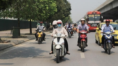 Miền Bắc nắng nóng gay gắt, nhiều nơi trên 40 độ C