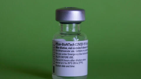 Pfizer và BioNTech bắt đầu thử nghiệm lâm sàng vaccine dành riêng cho biến thể Omicron