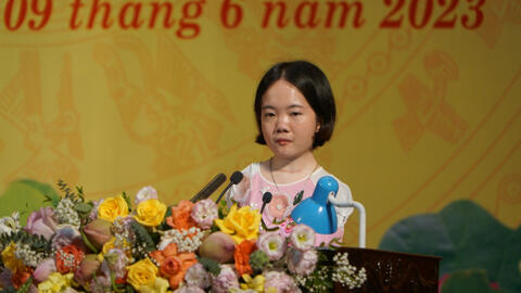 Cô gái không tay được Bí thư Tỉnh uỷ Thanh Hóa đặc cách tuyển dụng làm giáo viên