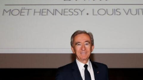 Xuất hiện người vượt mặt Elon Musk, trở thành tỷ phú giàu nhất thế giới